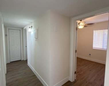 1304 Rexford Place - Photo Thumbnail 18