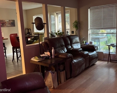 2107 Bennigan Street - Photo Thumbnail 16