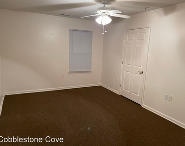 1635 Cobblestone Lane - Photo Thumbnail 6