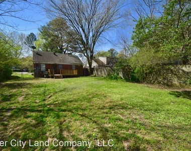 3804 Marion - Photo Thumbnail 16