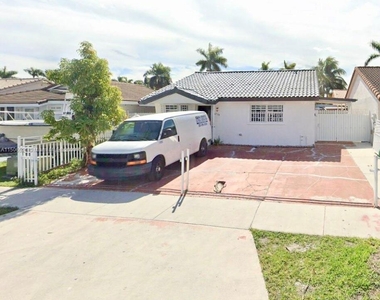 8738 Nw 116th Ter - Photo Thumbnail 0