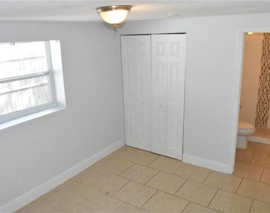 4018 W Nassau Street - Photo Thumbnail 7