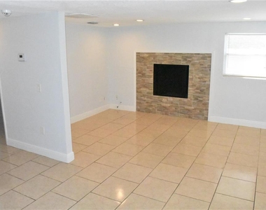 4018 W Nassau Street - Photo Thumbnail 2