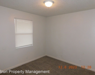 430 E. Red Bud Rd. Trevor Trace Apartments - Photo Thumbnail 9