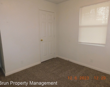 430 E. Red Bud Rd. Trevor Trace Apartments - Photo Thumbnail 11