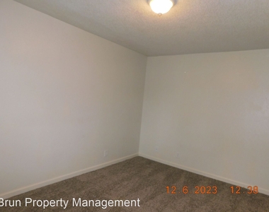 430 E. Red Bud Rd. Trevor Trace Apartments - Photo Thumbnail 17