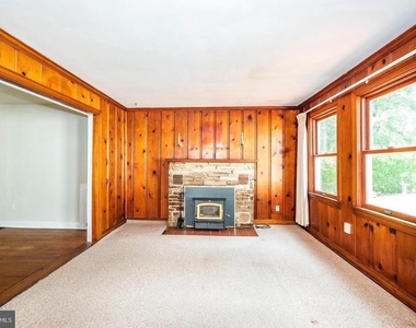 2950 Strathmeade St - Photo Thumbnail 11