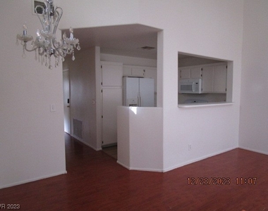 9592 Belle Esprit Street - Photo Thumbnail 4