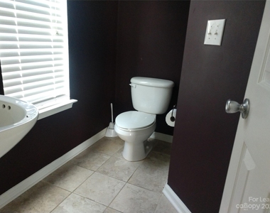 1309 Smokey Quartz Lane - Photo Thumbnail 6