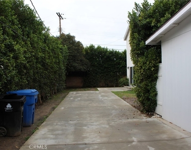 7009 Claire Avenue - Photo Thumbnail 11