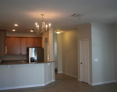 3209 Villa Strada Way - Photo Thumbnail 2