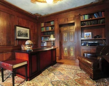 10 Sunny Ridge Road - Photo Thumbnail 11