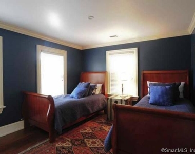 10 Sunny Ridge Road - Photo Thumbnail 14