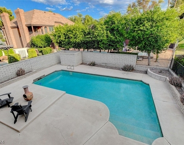 945 Vegas Valley Drive - Photo Thumbnail 71