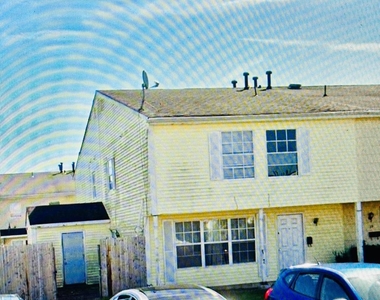 17 Lawrence Ct - Photo Thumbnail 0