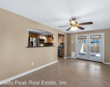 2708 Meadowlark Ln - Photo Thumbnail 17