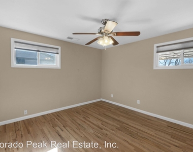 2708 Meadowlark Ln - Photo Thumbnail 18