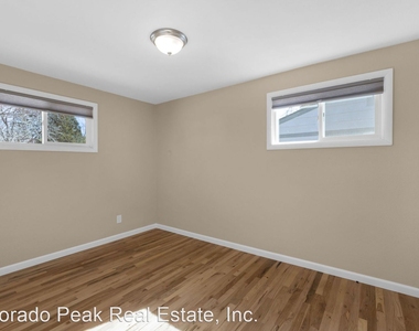 2708 Meadowlark Ln - Photo Thumbnail 20