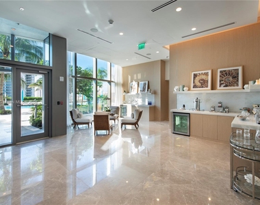 15701 Collins Ave - Photo Thumbnail 32