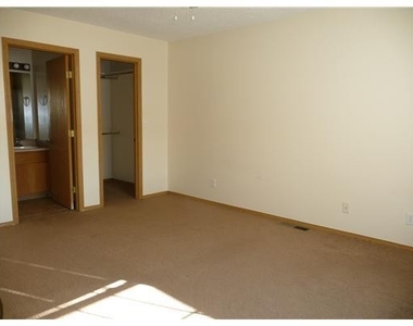 522 Birmingham Sw - Photo Thumbnail 7