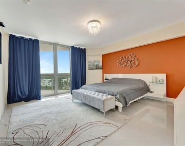 6001 N Ocean Dr - Photo Thumbnail 10