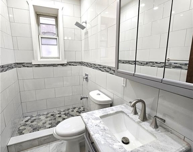 387 East 96th Street - Photo Thumbnail 4