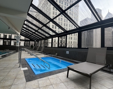 405 N Wabash Avenue - Photo Thumbnail 21