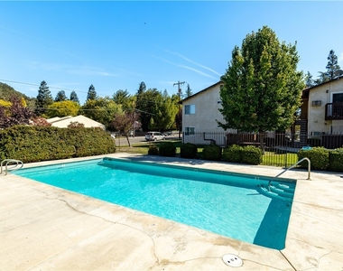 7408 Santa Ysabel Avenue - Photo Thumbnail 23