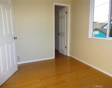 1220 Belmont Avenue - Photo Thumbnail 9