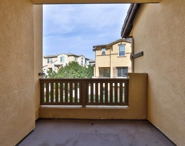 5460 San Roberto - Photo Thumbnail 11