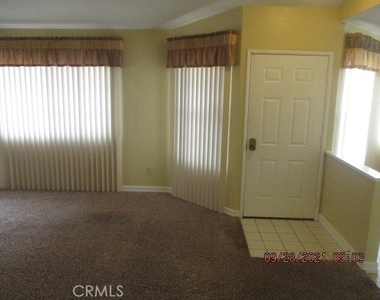 27635 Calle Ladera - Photo Thumbnail 4