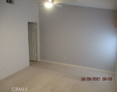 27635 Calle Ladera - Photo Thumbnail 9