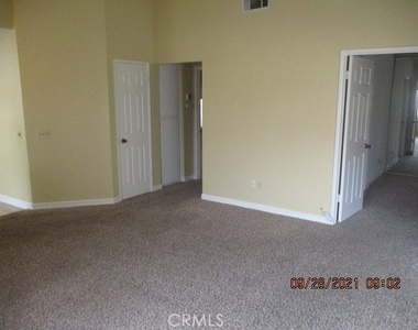 27635 Calle Ladera - Photo Thumbnail 3