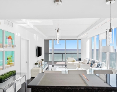 6799 Collins Ave - Photo Thumbnail 4