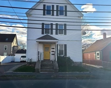 126 Lynnfield St - Photo Thumbnail 10