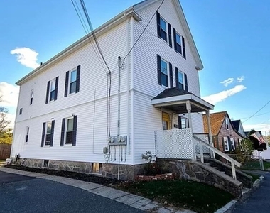 126 Lynnfield St - Photo Thumbnail 1