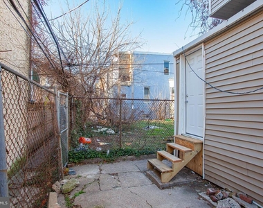 5820 Vine St - Photo Thumbnail 20