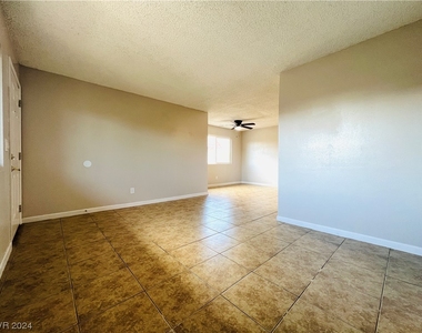 2920 Siki Court - Photo Thumbnail 4