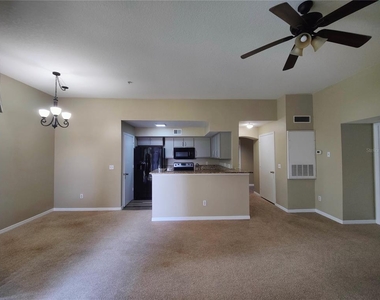 7240 Westpointe Boulevard - Photo Thumbnail 10