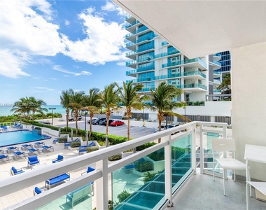 6917 Collins Ave - Photo Thumbnail 18