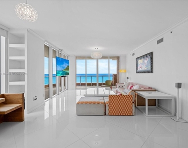 17875 Collins Ave - Photo Thumbnail 1