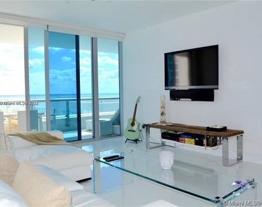 6799 Collins Ave - Photo Thumbnail 8