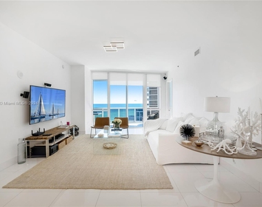 15901 Collins Ave - Photo Thumbnail 9