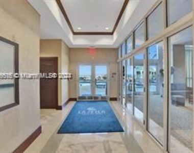 16699 Collins Ave. - Photo Thumbnail 6