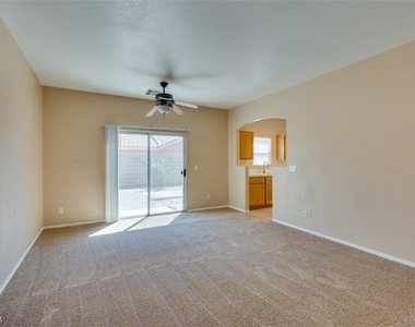 1401 Sycamore Spring Court - Photo Thumbnail 5