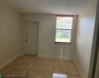 6650 Royal Palm Blvd - Photo Thumbnail 11