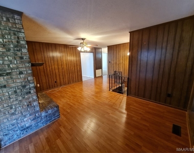 421 N Moye Drive - Photo Thumbnail 10