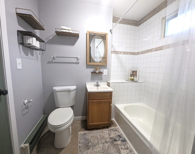 126 Glenview Avenue - Photo Thumbnail 8