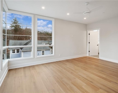 55 Woodside Avenue - Photo Thumbnail 15