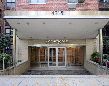 4315 Webster Avenue - Photo Thumbnail 19